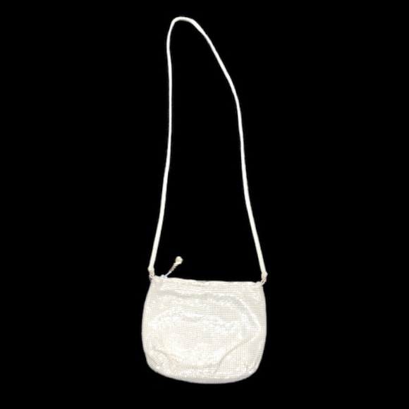 WHITING & DAVIS pearl mesh crossbody/clutch - Picture 6 of 8